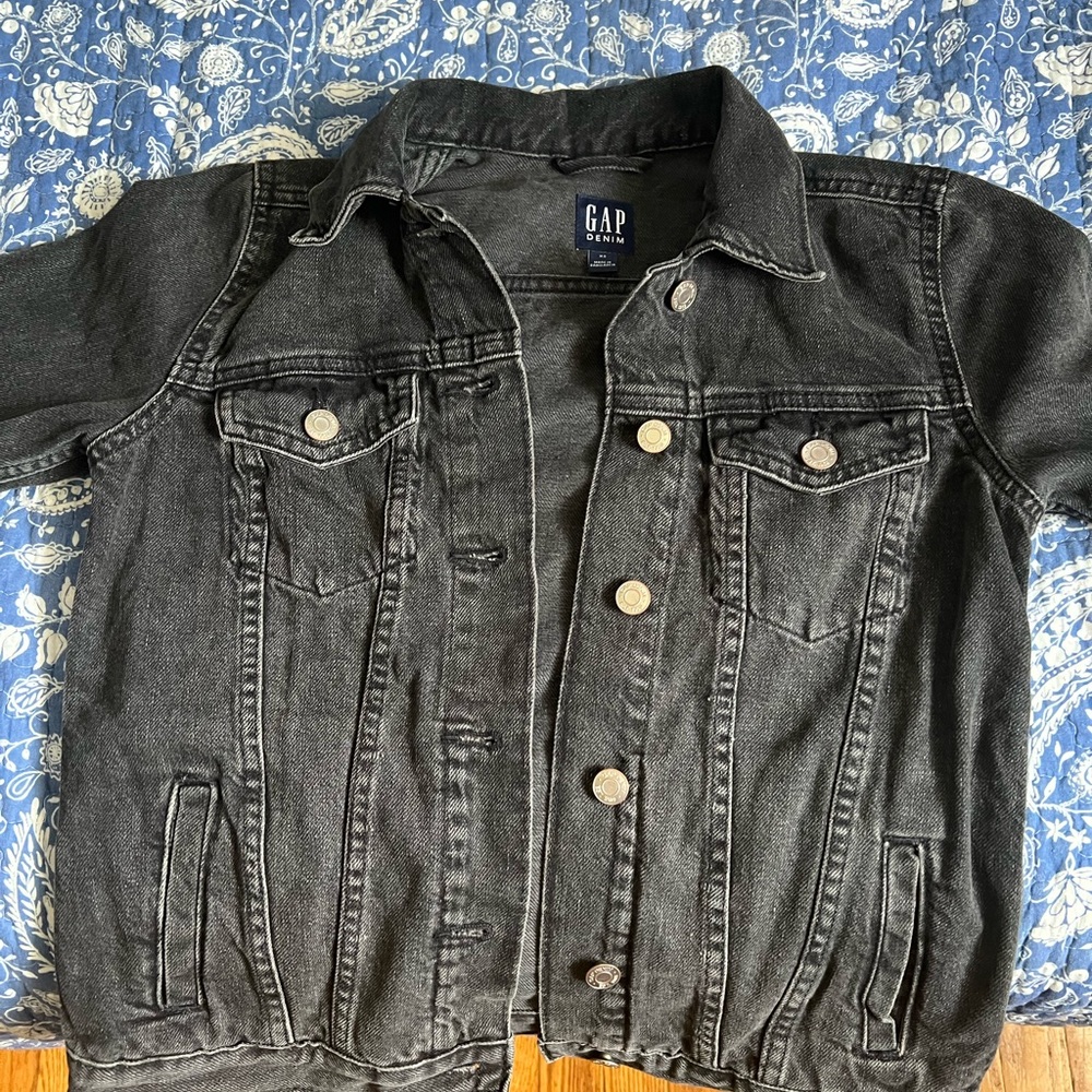 Black stonewashed denim jacket